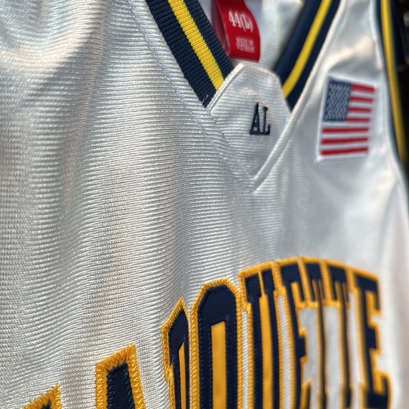 Dwyane Wade Marquette Golden Eagles Mitchell & Ness 2002/03 Authentic Jersey - Picture 7 of 10